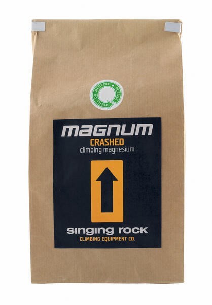 Magnézium Singing Rock MAGNUM drcené 300 g